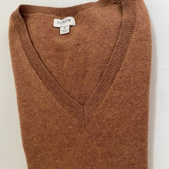 J. Crew Women's V-Neck Sweater in Warm Brown - Picture 5 of 6